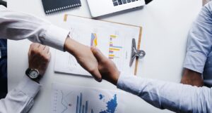 Proč je transparentnost důležitá pro důvěru v podnikání