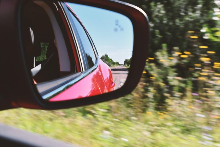 Rodinný road trip: jak připravit auto a kam vyrazit