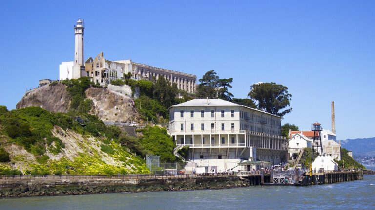 Alcatraz: co se stalo po útěku v roce 1962