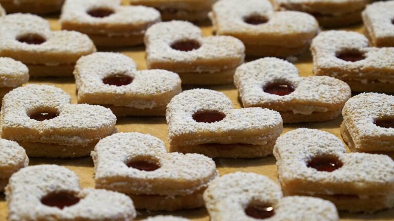 Linecké cukroví: proč se jmenuje podle Lince