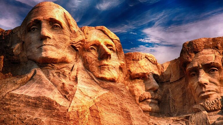 Mount Rushmore: kdo ho vytesal a co zůstalo